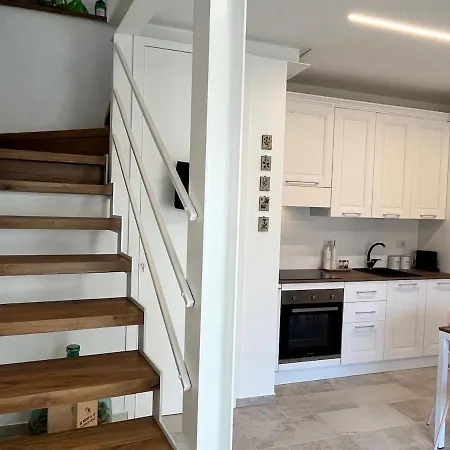 Casa vacanze Weinrose - Natura Monti Montemezzo