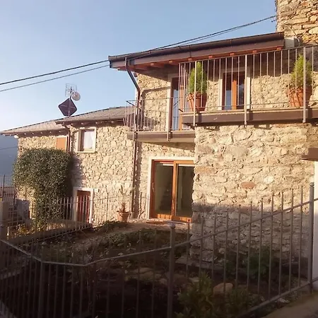 Holiday home Weinrose - Natura Monti Montemezzo