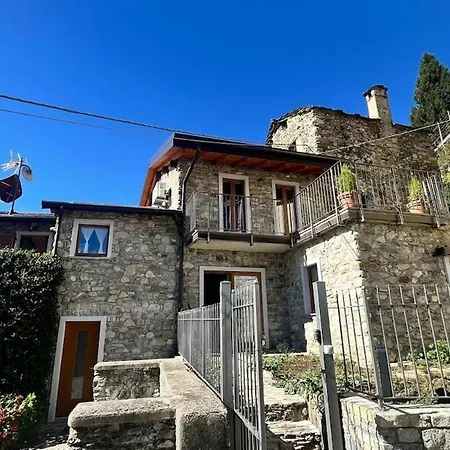 Vakantiehuis Weinrose - Natura Monti Montemezzo