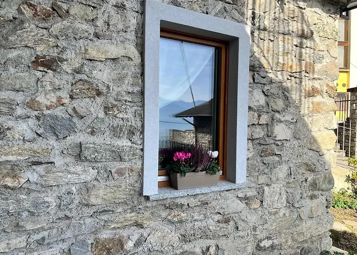 Weinrose - Natura Monti Vakantiehuis Montemezzo