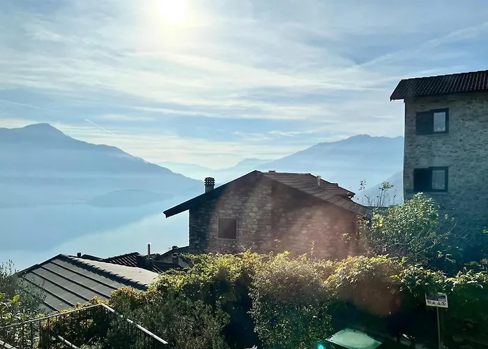 Weinrose - Natura Monti Vakantiehuis Montemezzo