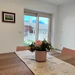 Weinrose - Natura Monti Tatil Evi
